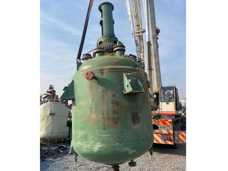 3立方高壓搪瓷反應釜