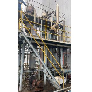 全钛材三效強制循環蒸發(fā)器一套.蒸發(fā)量2噸.配套11KW強制循環泵3台.離心泵真空泵4台!控制櫃齊全!